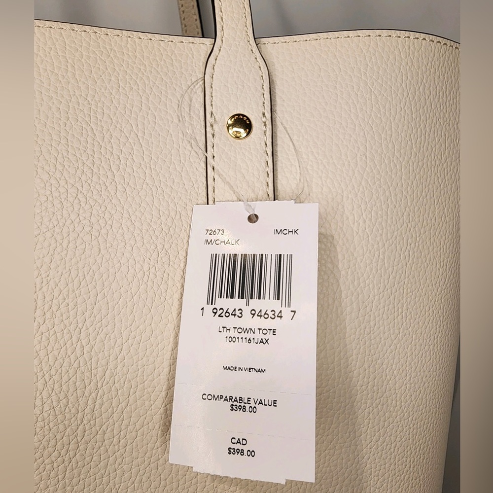 COACH LARGE Super Light Genuine Pebbled Leather TOWN TOTE Handbag - Picture 7 of 15
